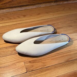 Like New Rothy's Cream / Vanilla Bean Slip On Women's Flats